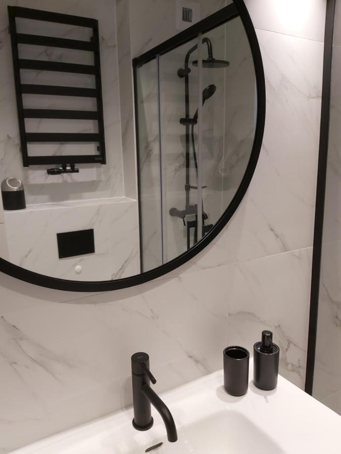 Apartament 150 Zaspa Vvita Z Prywatnym Ogrodem I Tarasem Gdańsk Exteriör bild