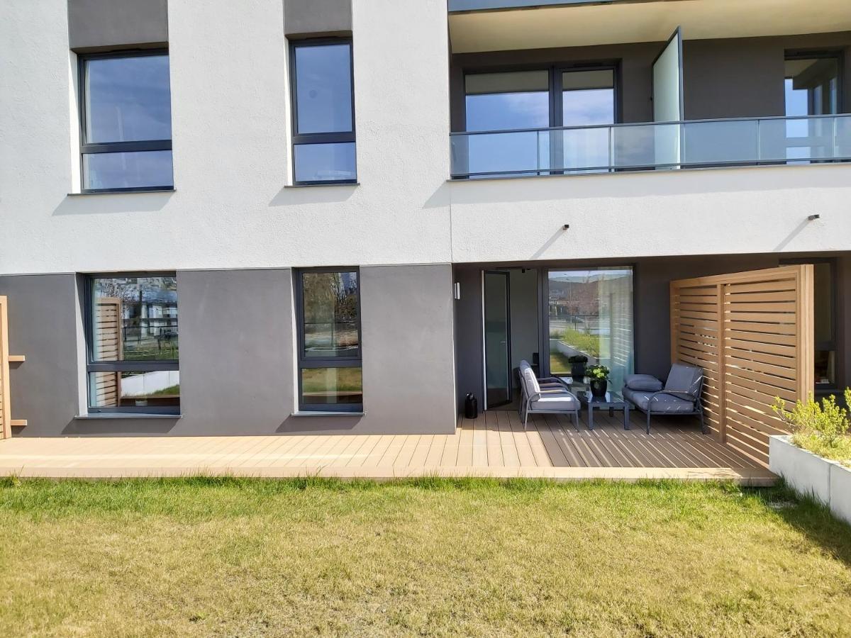 Apartament 150 Zaspa Vvita Z Prywatnym Ogrodem I Tarasem Gdańsk Exteriör bild