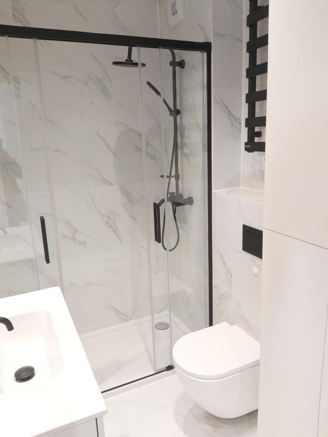 Apartament 150 Zaspa Vvita Z Prywatnym Ogrodem I Tarasem Gdańsk Exteriör bild