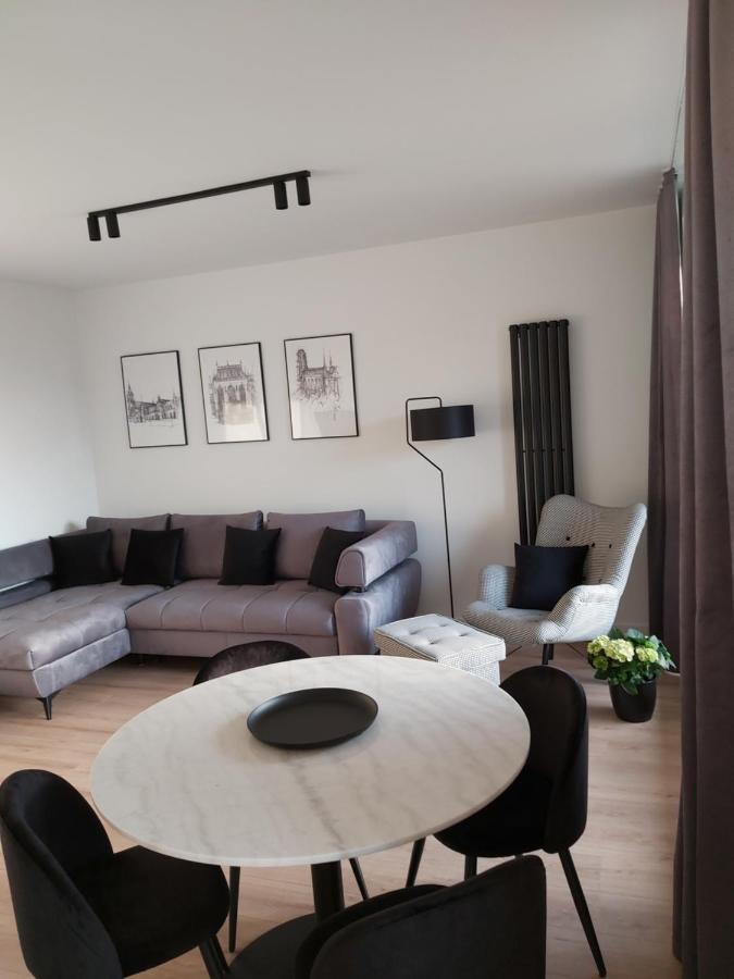 Apartament 150 Zaspa Vvita Z Prywatnym Ogrodem I Tarasem Gdańsk Exteriör bild