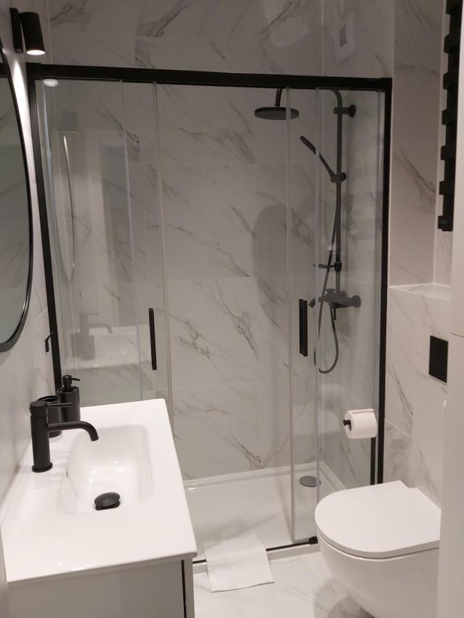 Apartament 150 Zaspa Vvita Z Prywatnym Ogrodem I Tarasem Gdańsk Exteriör bild