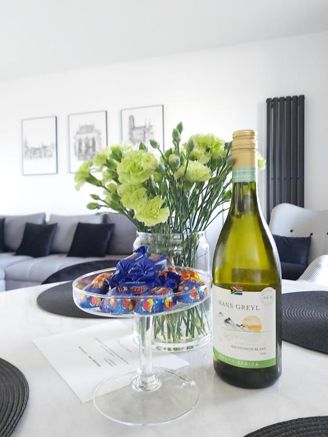 Apartament 150 Zaspa Vvita Z Prywatnym Ogrodem I Tarasem Gdańsk Exteriör bild